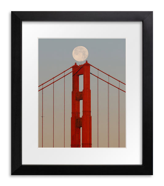 Full Moon Over the Golden Gate Bridge — San Francisco, 2025